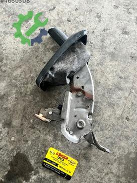 Opel Corsa El Freni çıkma parça