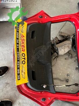 Opel Corsa Bagaj Döşemesi çıkma parça