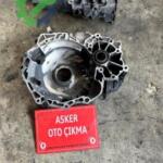 Opel Corsa E otomatik şanzıman ön kutusu