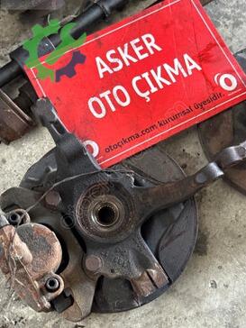 Opel Corsa Sağ Ön Taşıyıcı çıkma parça