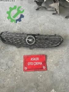 Opel Corsa F ön panjur