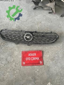 Opel Corsa Ön Panjur çıkma parça
