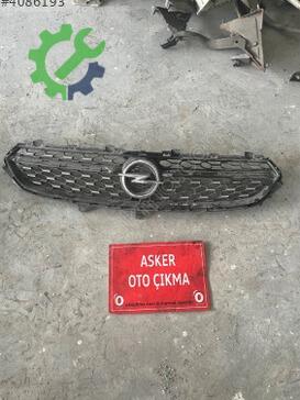 Opel Corsa Ön Panjur çıkma parça
