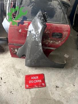 Opel Corsa Sağ Ön Çamurluk çıkma parça