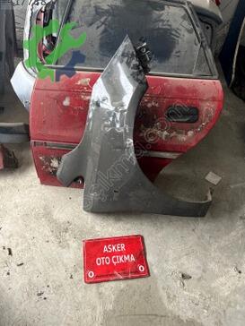 Opel Corsa Sağ Ön Çamurluk çıkma parça