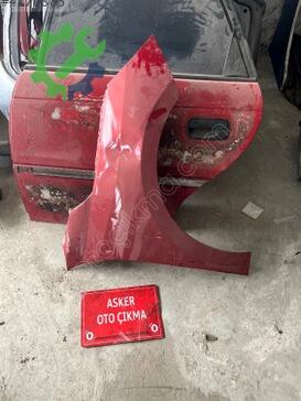 Opel Corsa Sağ Ön Çamurluk çıkma parça