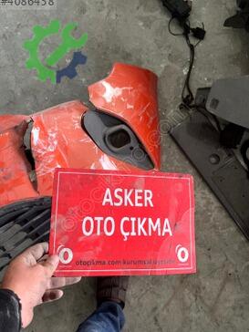 Opel Corsa Sis Farı Çerçevesi çıkma parça