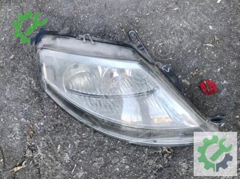 Citroen C3 Sağ Ön Far 2003-2009 çıkma parça