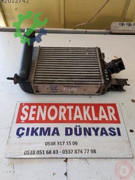 Dacia Duster Intercooler Radyatörü 14496 çıkma parça