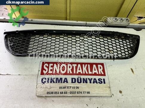 Dacia Logan Tampon Izgarası çıkma parça