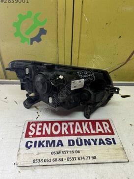 Dacia Sandero Sol Ön Far 260608494R çıkma parça
