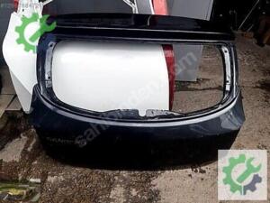 dacia sandero arka bagaj kapağı