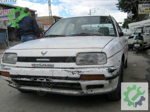 Daihatsu Applause çıkma parça