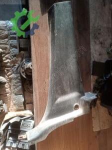 Doblo 2013 sağ orta direk döşeme plastiği Braketi