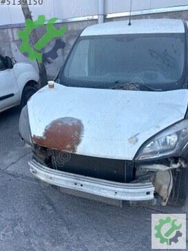 Fiat Doblo Kaput çıkma parça