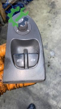 Fiat Ducato Cam Düğmesi çıkma parça