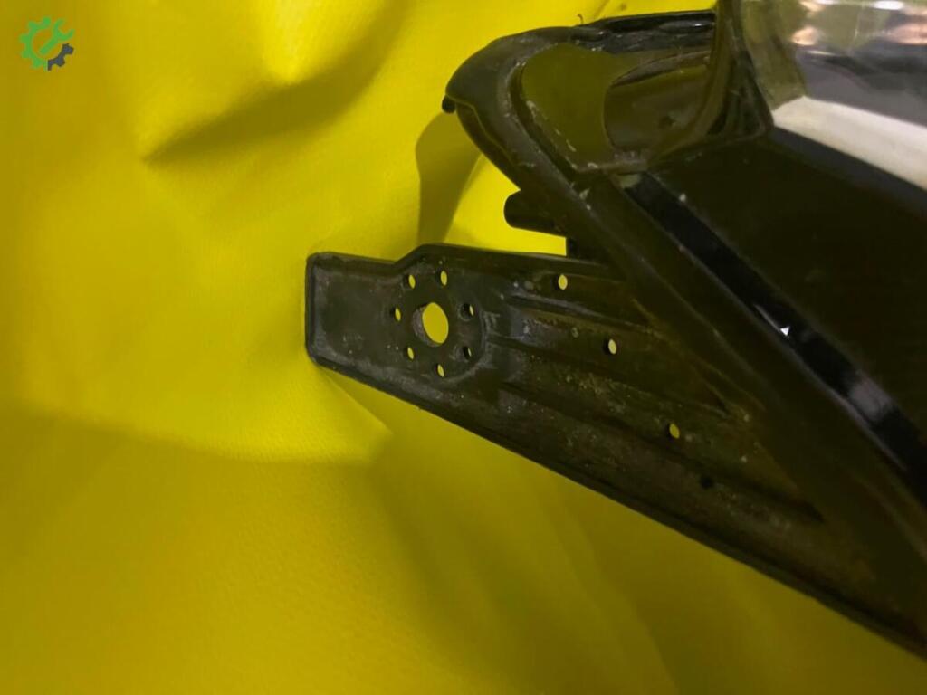 Dacia Sandero Far çıkma parça