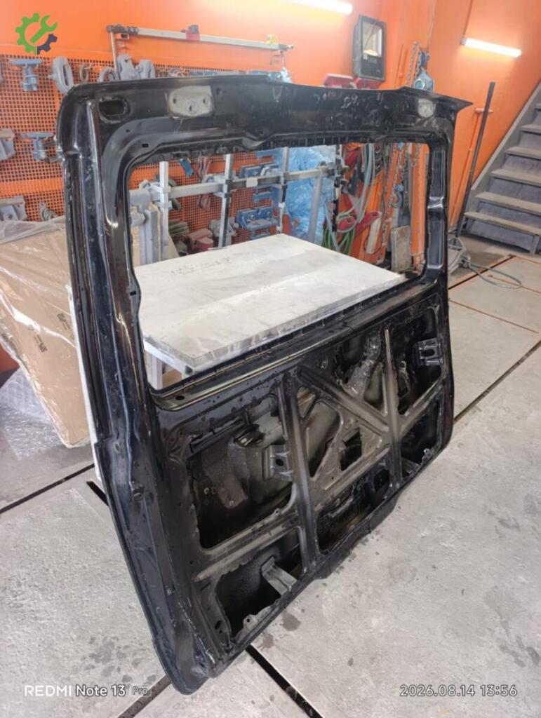 Mercedes-Benz Vito Bagaj Kapağı çıkma parça