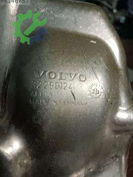 Volvo XC90 Egzoz Manifoldu 32290124 çıkma parça