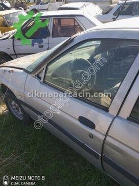 Ford Escort Far (Sol) çıkma parça