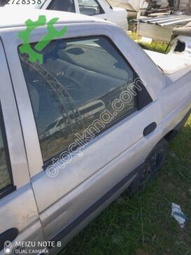 Ford Escort Far (Sol) çıkma parça