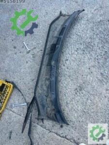 Fiat Albea 1986-2026 Ön Cam Izgarası Çıkma
