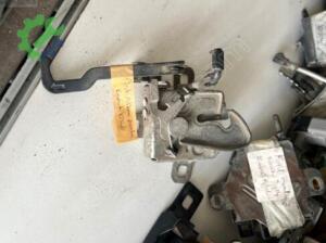 Fiat Albea punto kaput kilidi