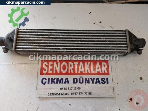Fiat Bravo Intercooler Radyatörü çıkma parça