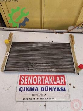 Fiat Doblo Su Radyatörü çıkma parça