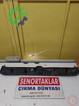 Fiat Doblo Ön Panjur 735268388 çıkma parça