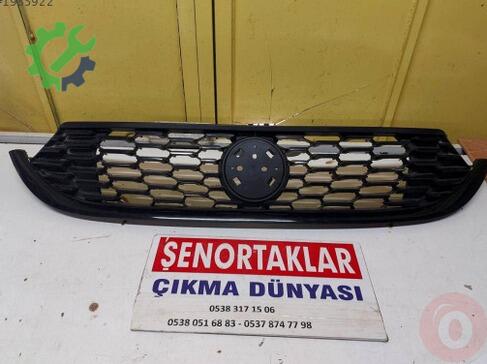 Fiat Egea Ön Panjur çıkma parça