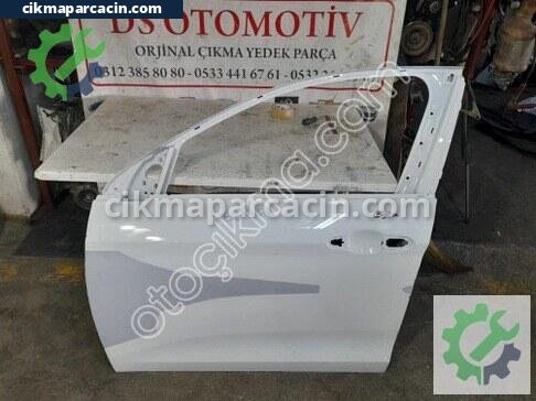 Fiat Egea Sol Ön Kapı çıkma parça