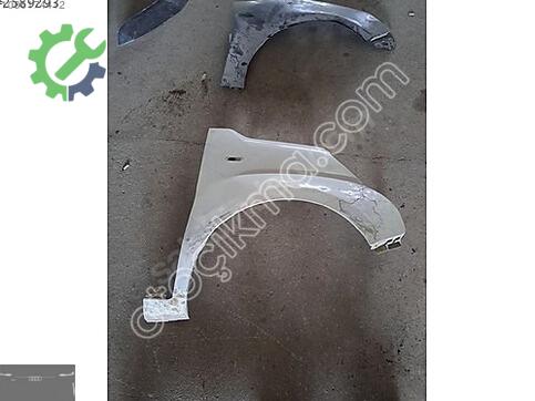 Fiat Fiorino Sağ Ön Çamurluk çıkma parça