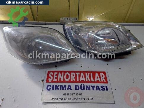 Fiat Fiorino Sağ Ön Far çıkma parça