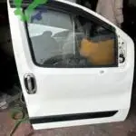 Fiat fiorino sağ ön kapı beyaz