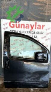 FİAT FİORİNO SAĞ ÖN KAPI