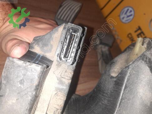 Fiat Linea Pedal çıkma parça