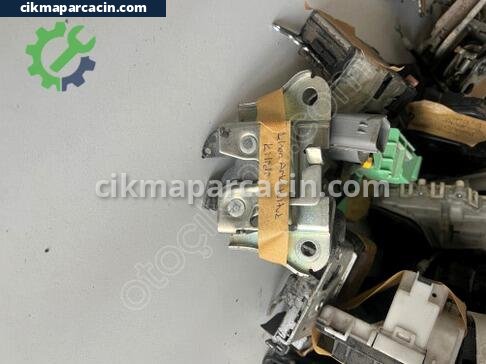 Fiat Linea Kapı Kilidi çıkma parça