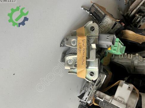 Fiat Linea Kapı Kilidi çıkma parça
