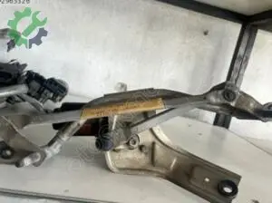 Fiat Linea silecek motoru