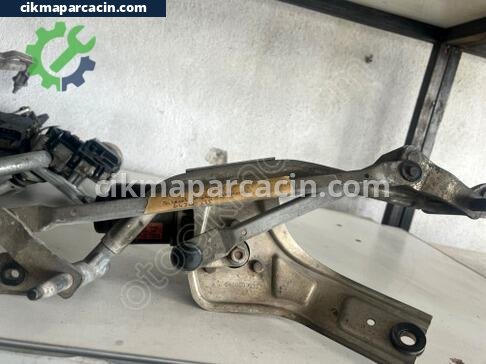 Fiat Linea Silecek Motoru çıkma parça