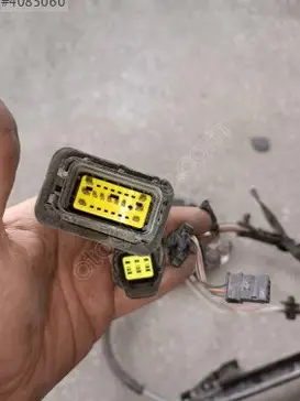 Fiat Linea Sol Arka Cam Krikosu çıkma parça