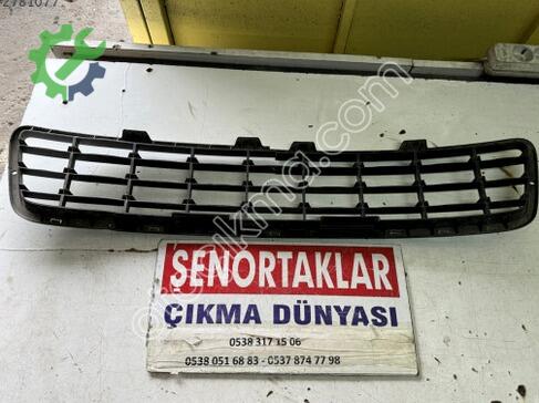 Fiat Punto Tampon Alt Izgara 735320216 çıkma parça