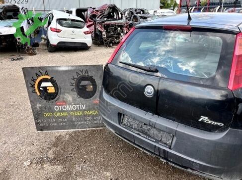 Fiat Punto Bagaj Kapağı 06-12 çıkma parça