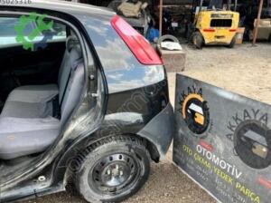 Fiat Punto Sol Arka Çamurluk (06-12) Orjinal Çıkma