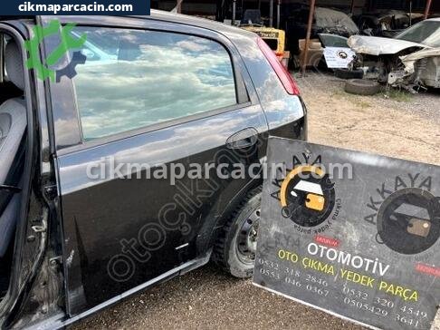 Fiat Punto Sol Arka Kapı çıkma parça