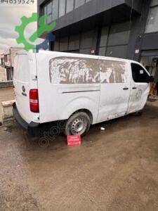 Fiat Scudo sağ kapı