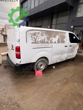 Fiat Scudo Sağ Kapı çıkma parça