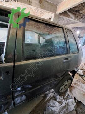 Fiat Uno Arka Kapı çıkma parça