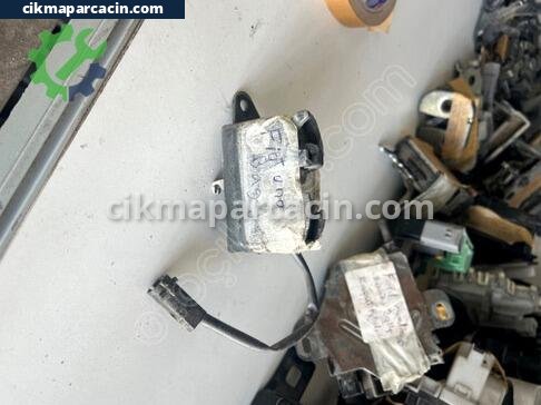 Fiat Uno Bagaj Kilidi çıkma parça